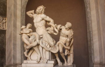 Guided tours of the most important museums of Rome avoiding to queue: the Vatican Museums, Capitoline Museums, the National Museum of Rome, Borghese Gallery...