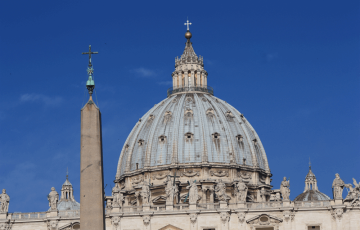 Discovering the symbols of Christian Rome: St. Peter's Basilica, St. Clement...
